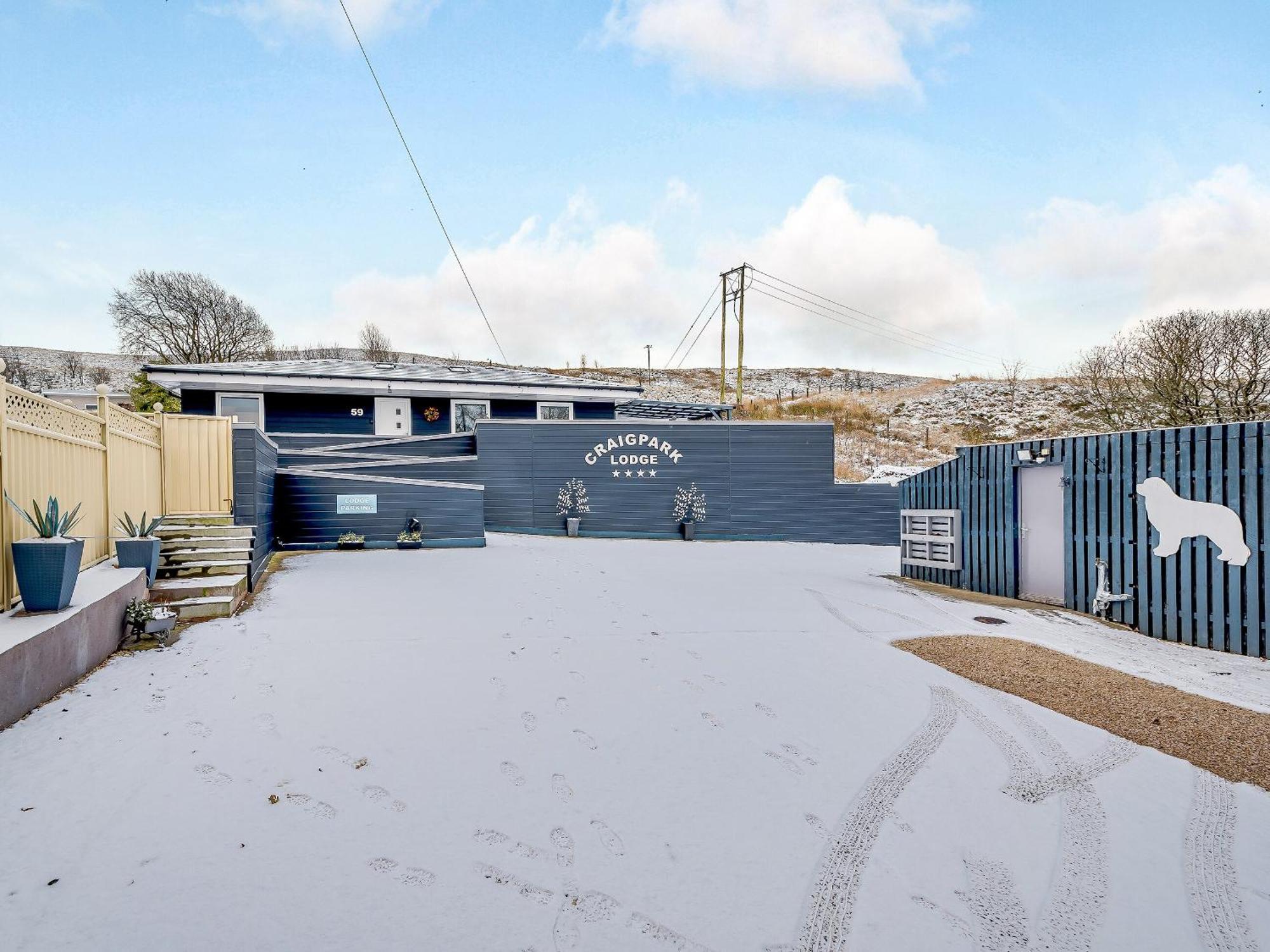 Craigpark Lodge Caldercruix Екстер'єр фото